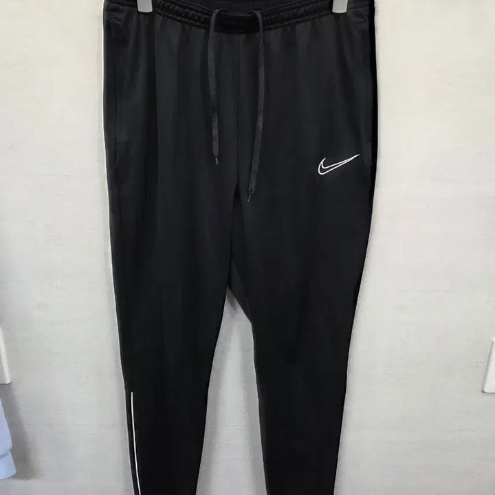 [BUNJANG] Nike Dri-FIT Academy 21 Training Pants XL / 나이키 드라이핏 아카데미21 기능성 팬츠 xl