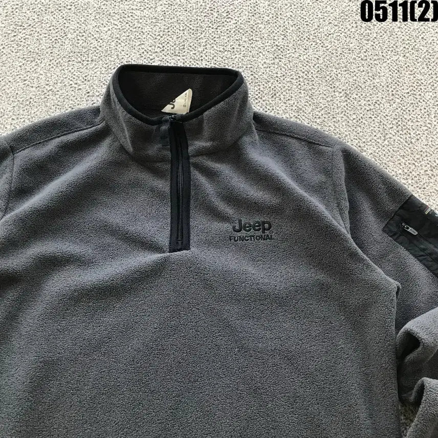 [BUNJANG] Jeep Pullover Fleece Sweatshirt - Grey (M) / Jeep 지프 기모 풀오버 그레이 m
