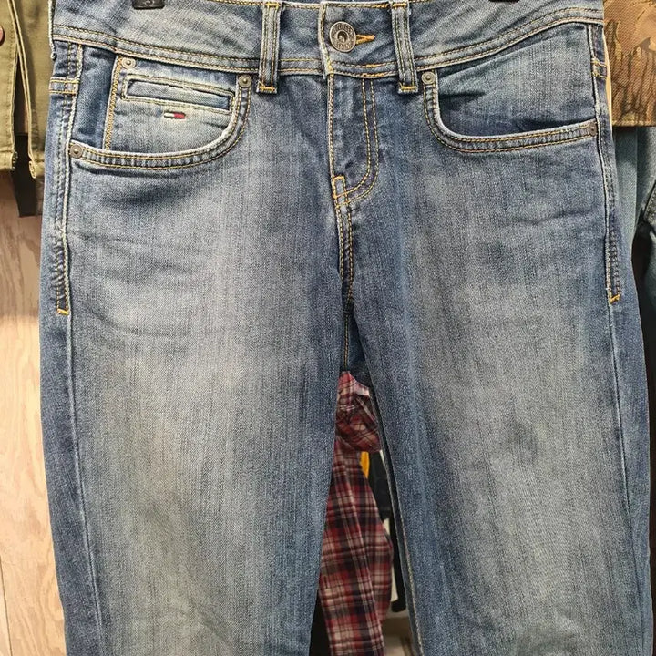 [BUNJANG] Tommy Hilfiger Slim Tapered Denim Pants (W27) / [상태좋음] 타미힐피거 슬림 테이퍼드 데님 팬츠 (W27)