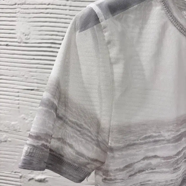 [BUNJANG] YOOZE Mesh Crop T-Shirt / 유즈 메쉬 크롭 티셔츠
