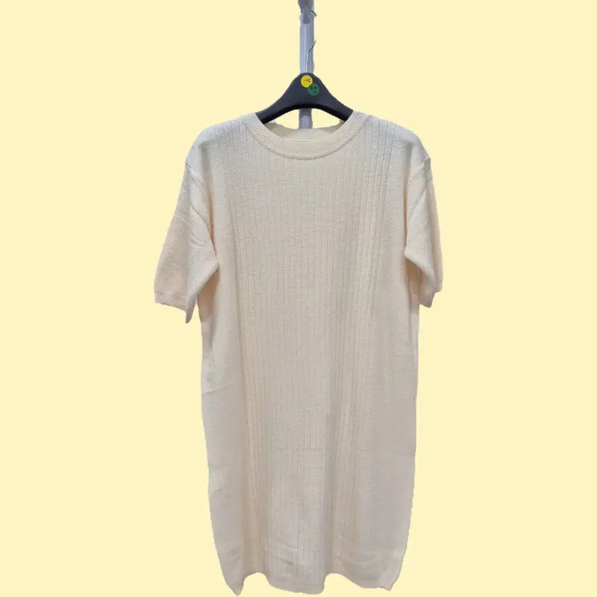 [BUNJANG] Cream Ribbed Knit Sweater / 니트  (새상품)