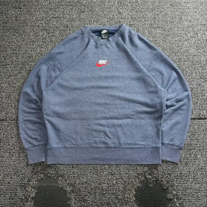 [BUNJANG] Nike Futura Heritage Crewneck Sweatshirt / 나이키 퓨추라 헤리티지 크루넥 맨투맨 4426