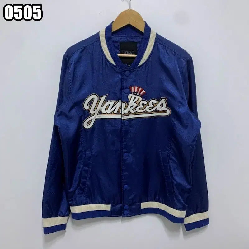 [BUNJANG] MLB New York Yankees Stadium Varsity Jacket / L MLB 뉴욕 양키즈 스타디움자켓 바시티자켓