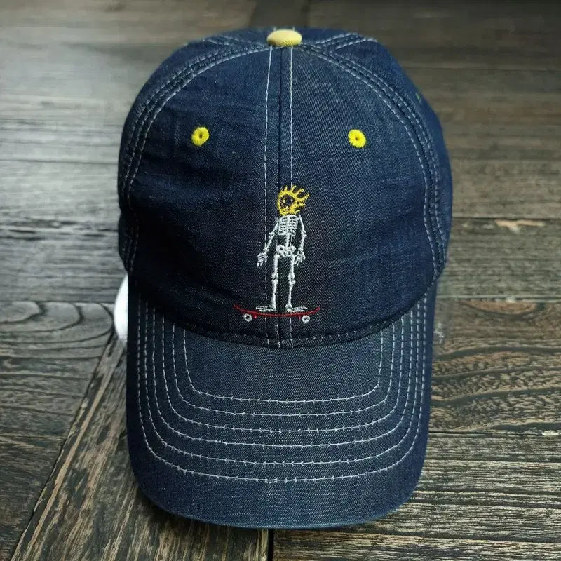[BUNJANG] Birkenstock Graphic Embroidery Vintage Denim Ball Cap / 버켄스탁 그래픽 자수 빈티지 데님 볼캡 M20521
