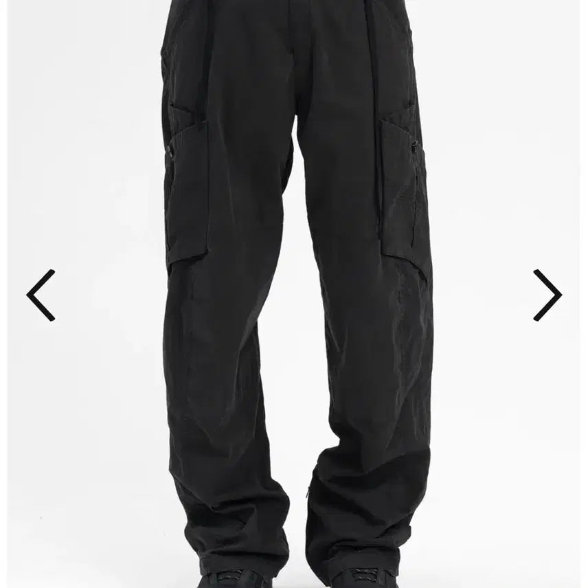 [BUNJANG] HYEIN SEO BLACK UTILITY PANTS Size 1 / 혜인서 BLACK UTILITY PANTS 1