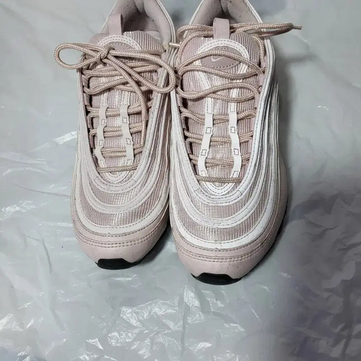 [BUNJANG] Nike Air Max 97 Pink Sneakers (250) / 나이키 에어맥스 97 핑크 운동화250