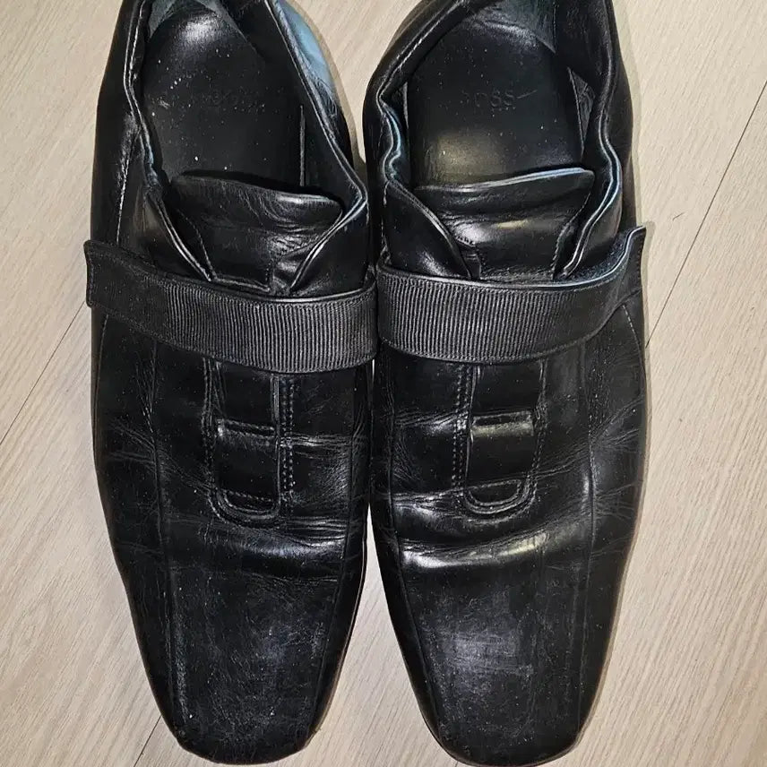 [BUNJANG] BOSS Black Leather Velcro Loafers Size 43 / BOSS 블랙 가죽 벨크로 로퍼