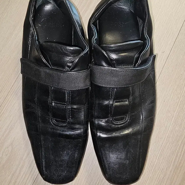 [BUNJANG] BOSS Black Leather Velcro Loafers Size 43 / BOSS 블랙 가죽 벨크로 로퍼
