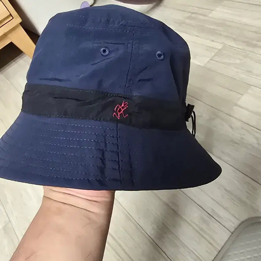 [BUNJANG] Gramicci Reversible Bucket Hat Navy Red Logo / 그라미치 모자
