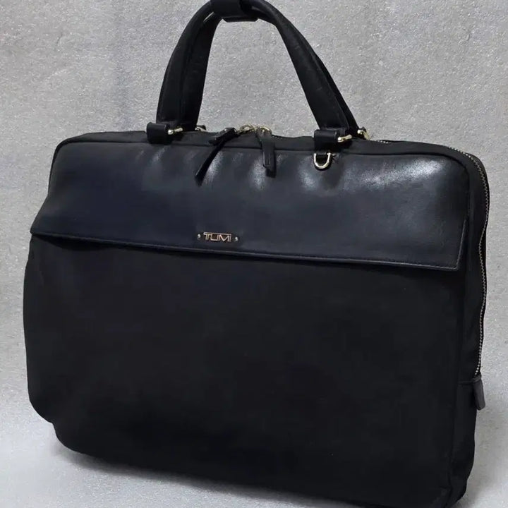 [SOLD OUT] 투미 TUMI 보야져 웨스트포트 슬림 브리프 494770D 여성용