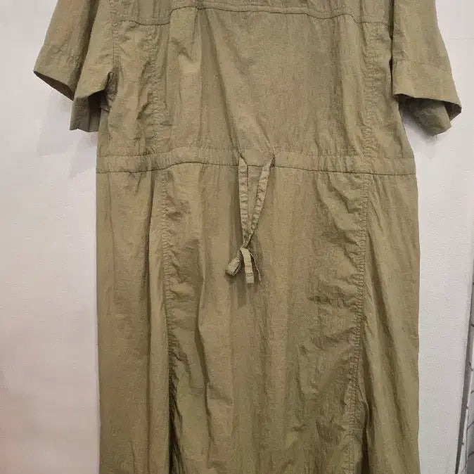[BUNJANG] JAJU Khaki Relaxed Fit Nylon Dress / 넉넉한 JAJU 카키색 바스락 원피스