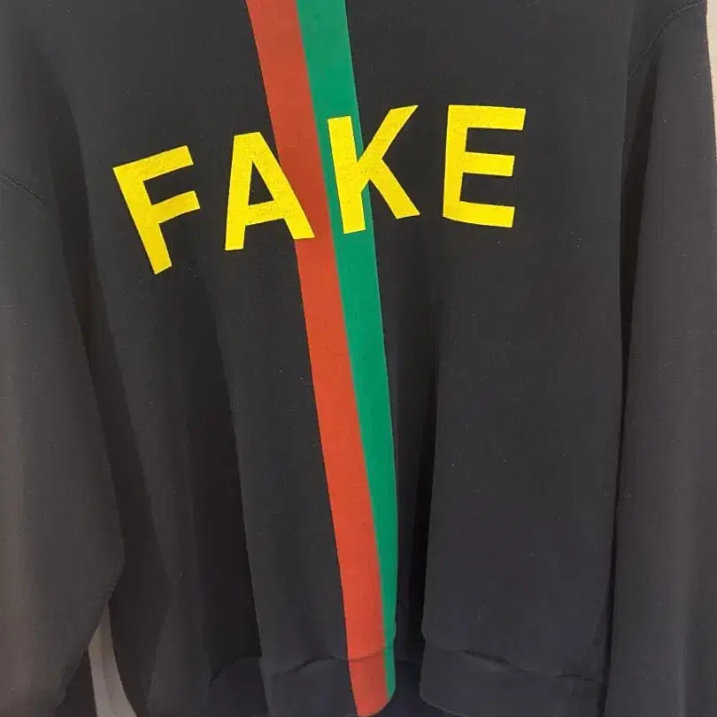 [BUNJANG] Gucci Style Black Sweatshirt / 구찌 스타일 FAKE 블랙 맨투맨