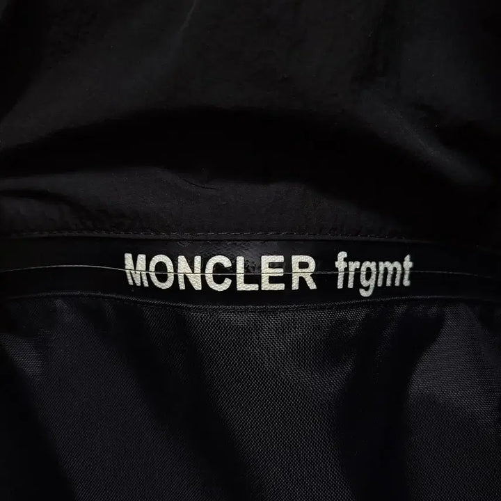 [BUNJANG] Moncler x Fragment Warren Windbreaker Jacket / [3] 몽클레어 X 프라그먼트 블랙 네이비 워렌 바람막이 자켓