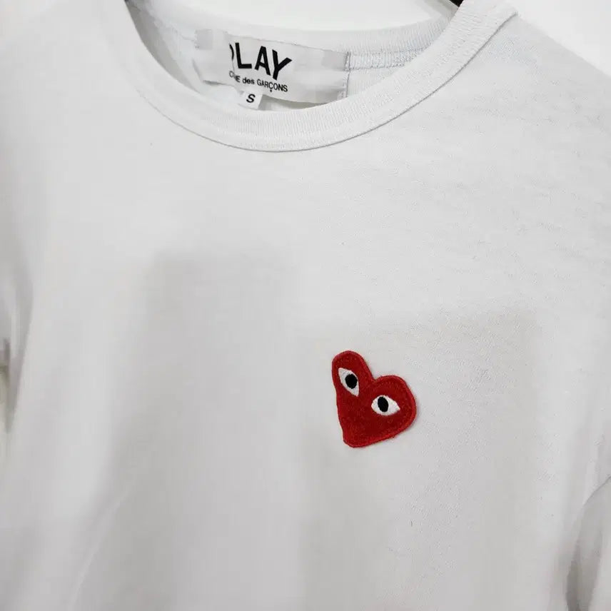 [BUNJANG] Comme des Garçons Play White Short Sleeve T-Shirt / 꼼데가르송 플레이 흰색 반팔티
