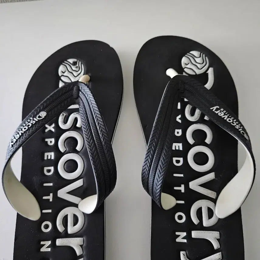 [BUNJANG] Discovery Expedition Black Flip-Flops Sandals Size 230-235 / 디스커버리 익스페디션 블랙 쪼리 슬리퍼230-235