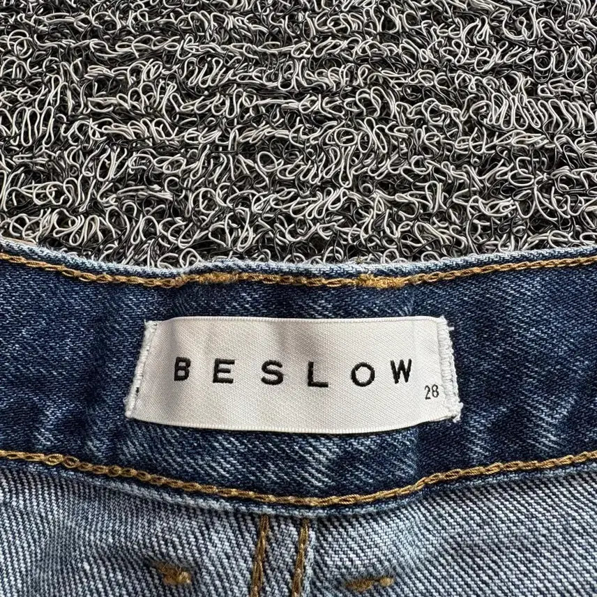 [BUNJANG] Beslow Archive Denim Bermuda Pants 4431 / 비슬로우 아카이브 데님 버뮤다 팬츠 4431