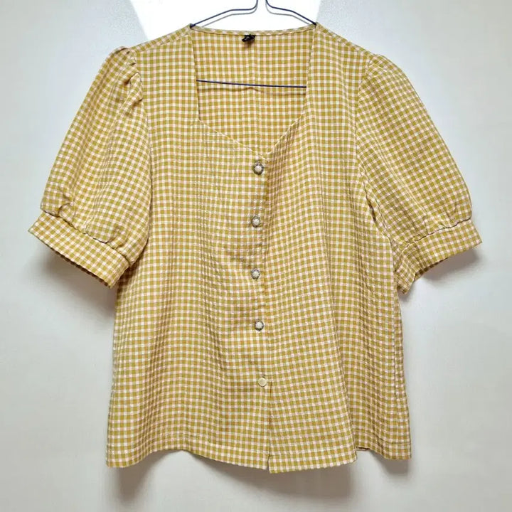 [BUNJANG] Yellow Check Square Neck Blouse / 체크 스퀘어넥 블라우스