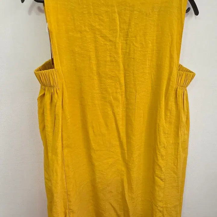 [BUNJANG] Polo Ralph Lauren Yellow Sleeveless Blouse / 폴로 랄프로렌 옐로우 민소매 블라우스
