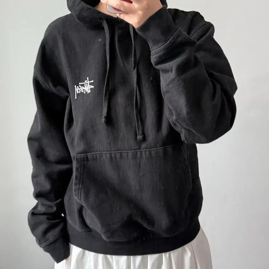 [BUNJANG] Stussy Black Hoodie / [M] 스투시 블랙 후드티