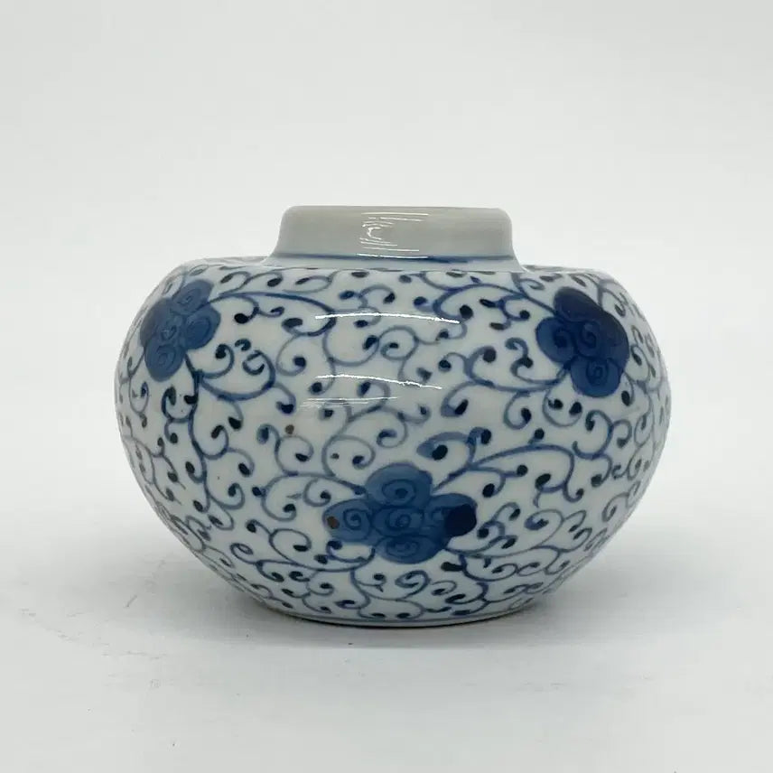 [BUNJANG] White Porcelain Brush Holder with Peony Scrollwork / 백자청화당초문필세