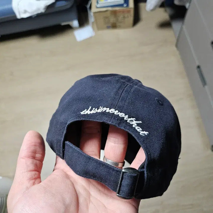 [SOLD OUT] 뉴에라 디스이즈네버댓 뉴욕양키스 볼캡