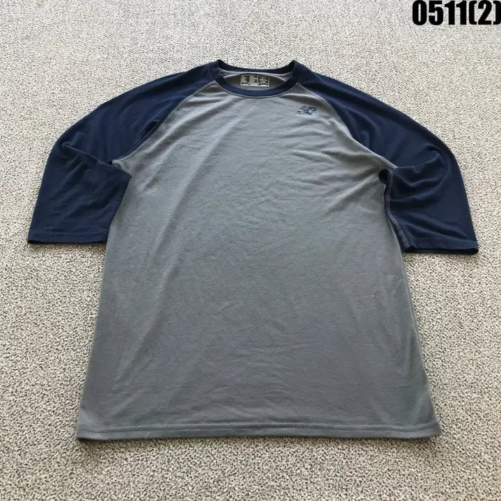 [BUNJANG] New Balance 7-Sleeve Raglan T-Shirt Grey/Navy L / 뉴발란스 7부 래글런 티셔츠 회색/네이비 L