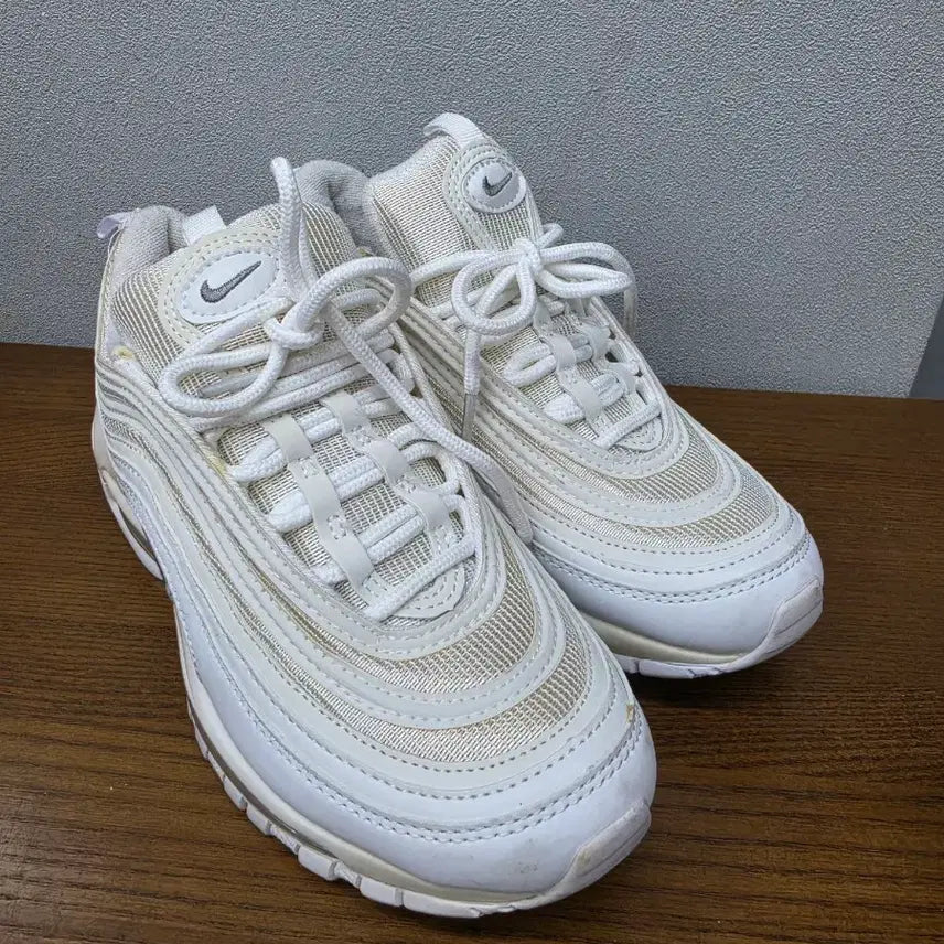 [BUNJANG] Nike Air Max 97 Triple White Sneakers (235mm) / 나이키 에어맥스97 트리플화이트