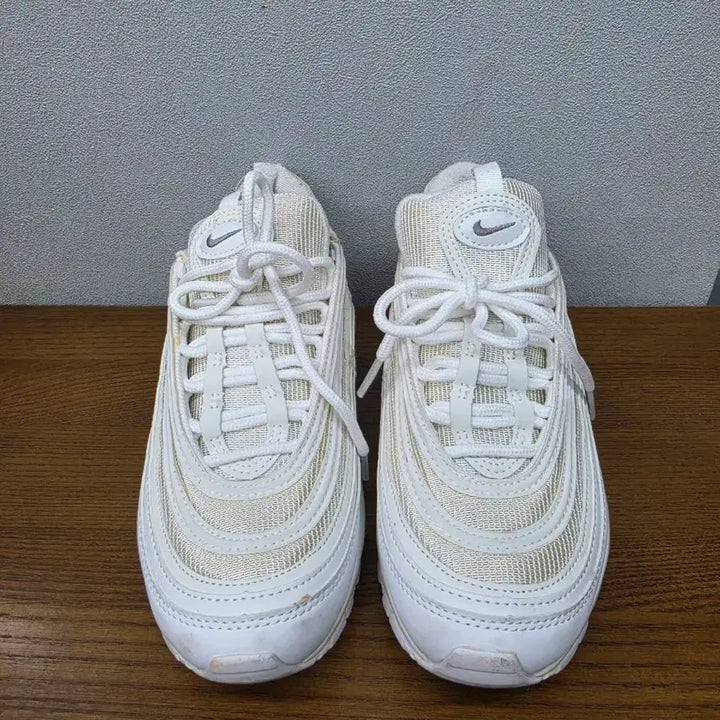 [BUNJANG] Nike Air Max 97 Triple White Sneakers (235mm) / 나이키 에어맥스97 트리플화이트