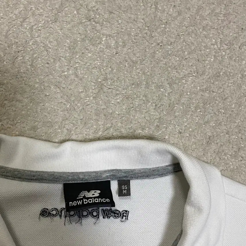 [BUNJANG] New Balance White Short Sleeve Polo Shirt M (95) / 뉴발란스 화이트 반팔 카라티 m 95