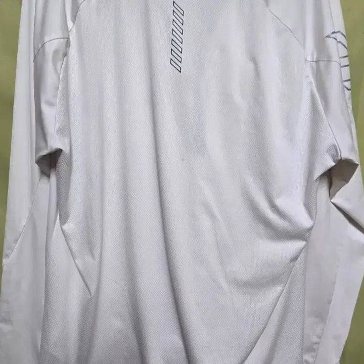[BUNJANG] Dynafit Functional Long-Sleeve T-Shirt / 다이나핏 기능성 긴팔 티셔츠
