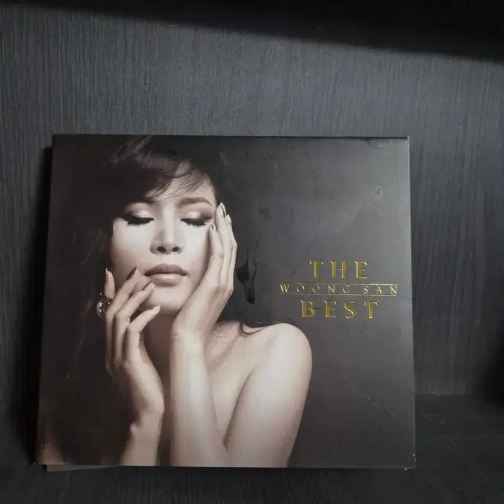 [BUNJANG] Woong San Best Album CD with Autographed Card / 웅산 베스트 음반시디