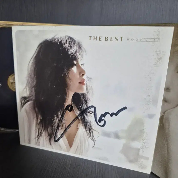[BUNJANG] Woong San Best Album CD with Autographed Card / 웅산 베스트 음반시디