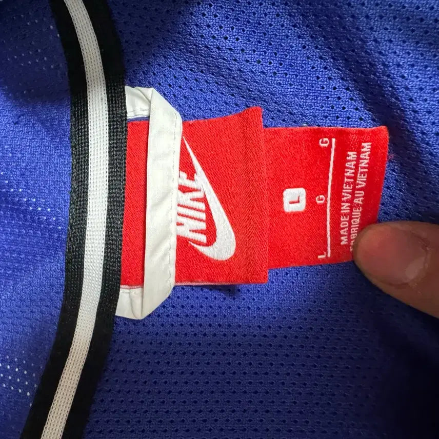 [BUNJANG] Nike Windrunner Jacket (Size L) / 나이키 윈드러너 사이즈L