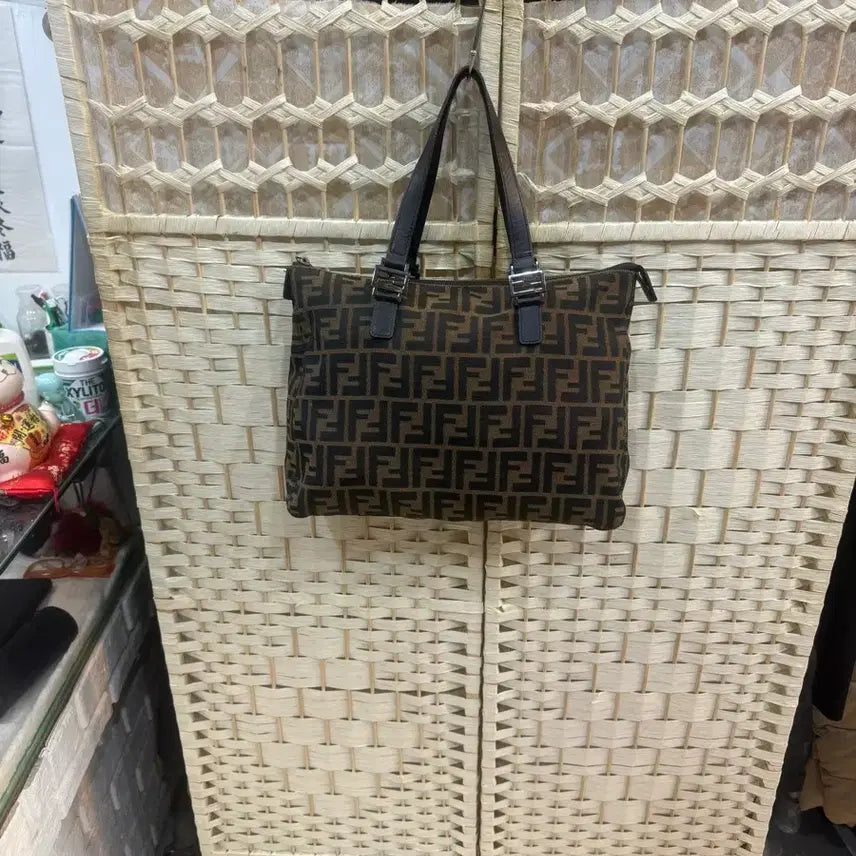 [BUNJANG] Fendi Zucca Shoulder Bag / 정품 펜디 주카 숄더백 팝니다