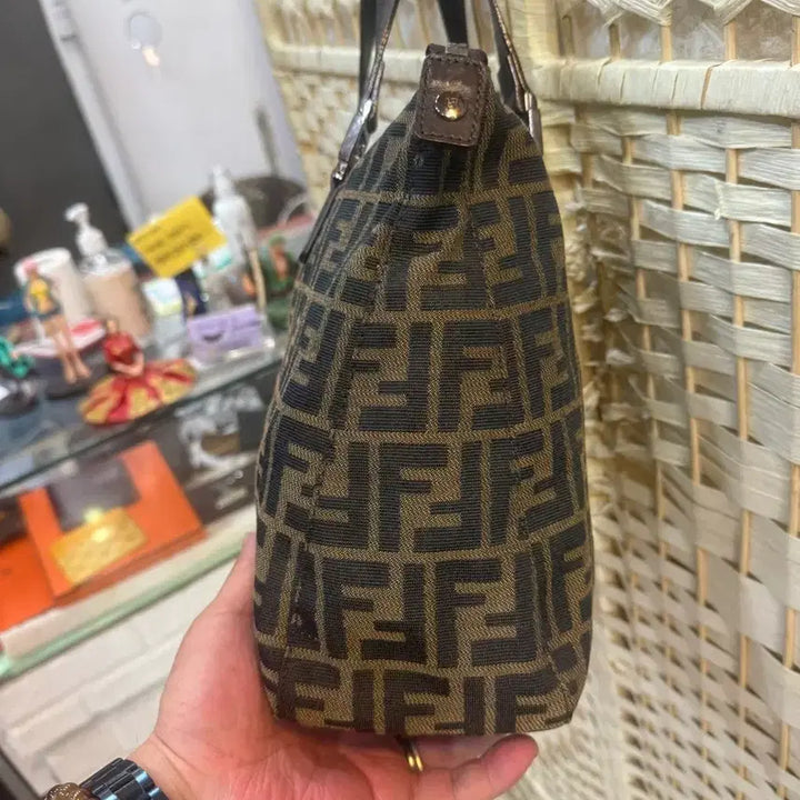 [BUNJANG] Fendi Zucca Shoulder Bag / 정품 펜디 주카 숄더백 팝니다