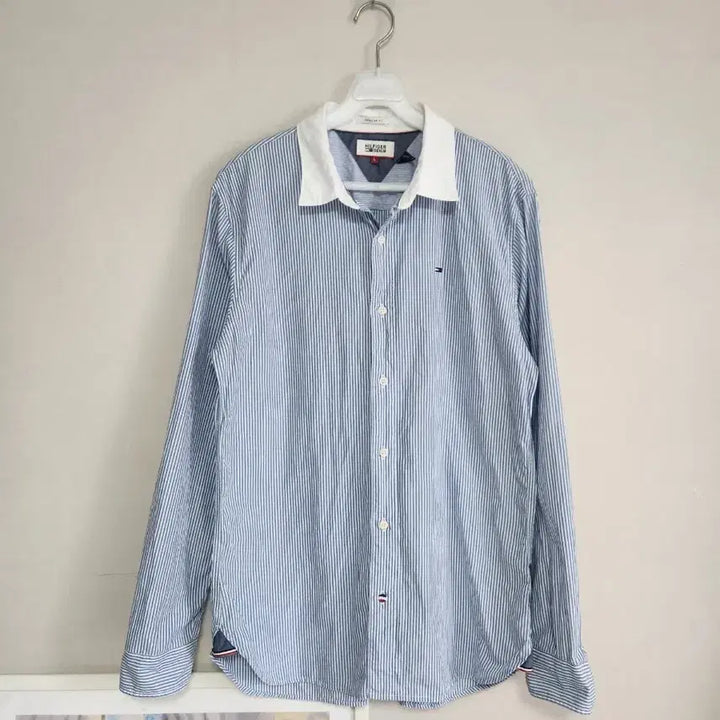 [BUNJANG] Tommy Hilfiger Striped Shirt Blue / 타미힐피거 스트라이프 셔츠 블루