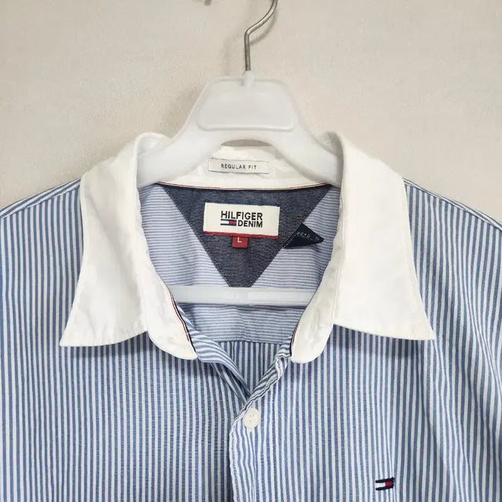 [BUNJANG] Tommy Hilfiger Striped Shirt Blue / 타미힐피거 스트라이프 셔츠 블루