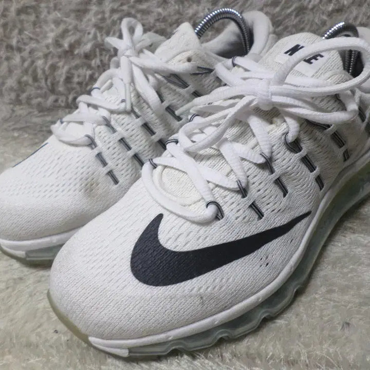 [BUNJANG] Nike Air Max 2016 White Sneakers / 후루룩구제2 240 나이키 에어맥스 2016 화이트 운동화 260511
