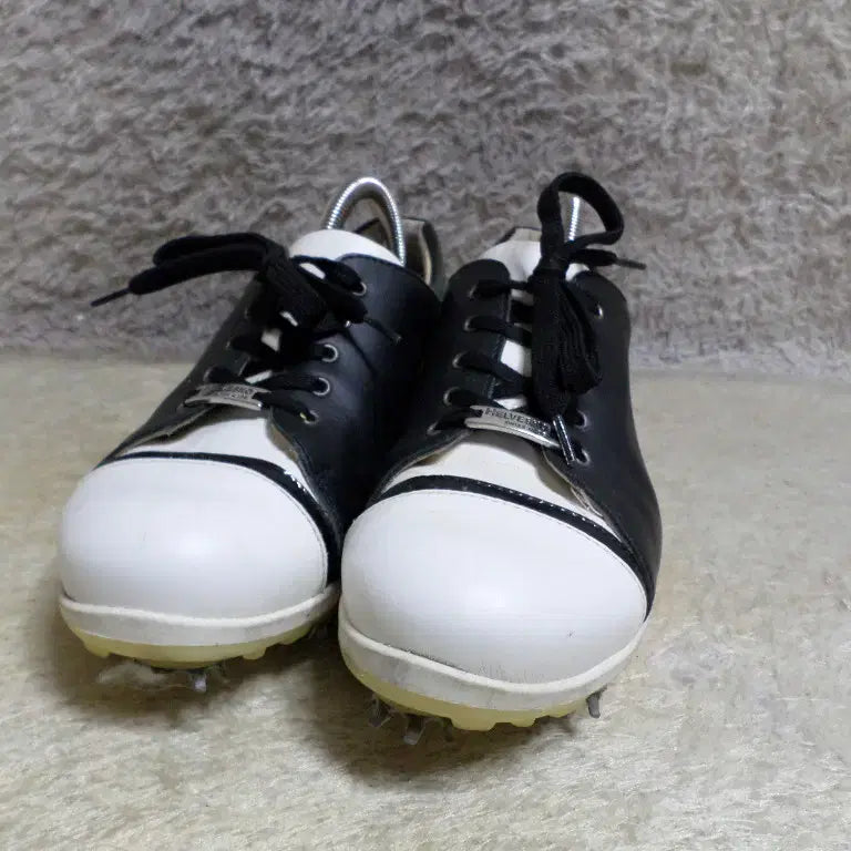 [BUNJANG] Helvesco Golf Shoes (Used) Size 260 / 후루룩구제2 245 헬베스코 골프화 중고 신발 260511