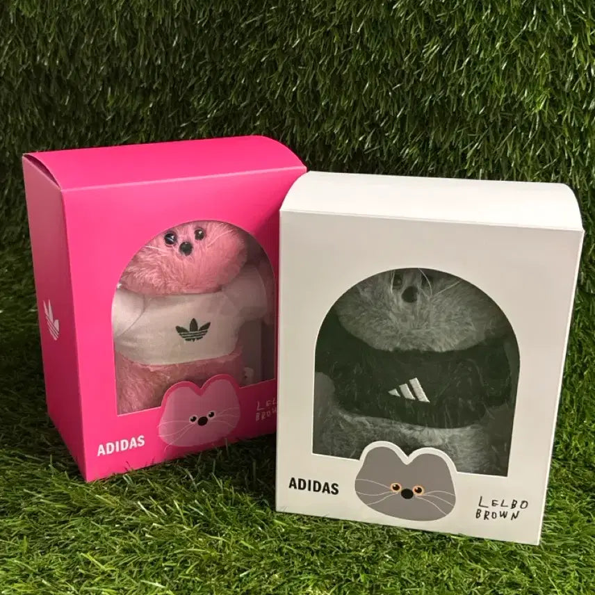 [BUNJANG] Relb Brown x Adidas Collaboration Keychain (Pink/Gray) / (핑크/그레이) 렐보브라운 아디다스 콜라보 키링