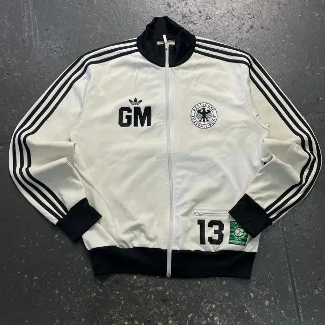 [BUNJANG] Adidas Gerd Müller Old School Jersey / 100 아디다스 올드스쿨 게르트 뮐러 져지