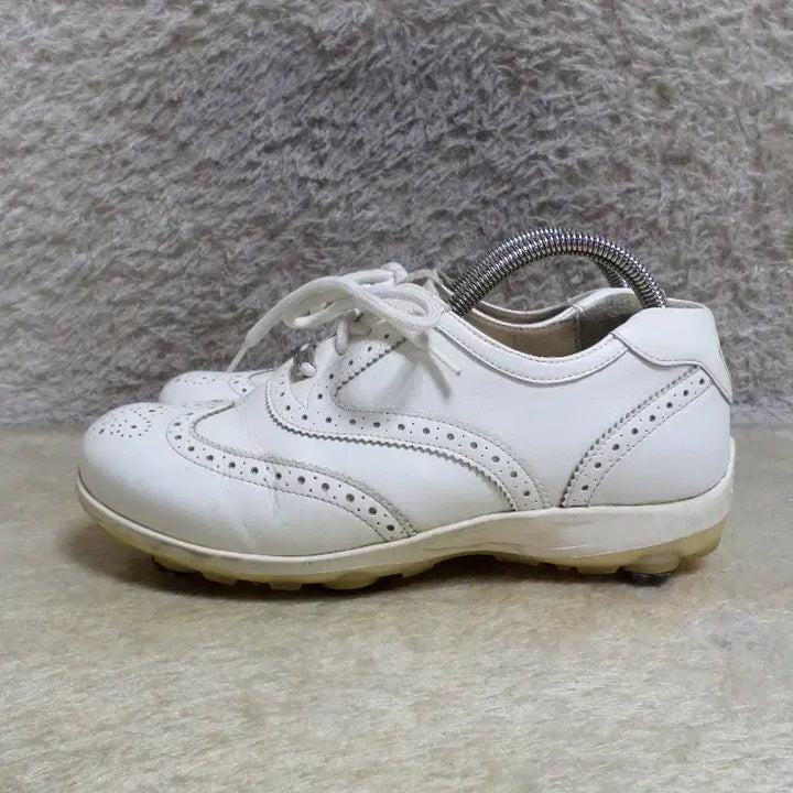 [BUNJANG] HELVESKO Golf Shoes Used Size 260-270 / 후루룩구제2 270 헬베스코 골프화 중고 신발 260511