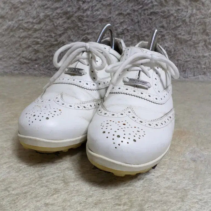 [BUNJANG] HELVESKO Golf Shoes Used Size 260-270 / 후루룩구제2 270 헬베스코 골프화 중고 신발 260511