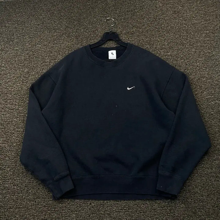 [BUNJANG] Nike NRG Swoosh Black Sweatshirt / 나이키 NRG 스우시 블랙 맨투맨