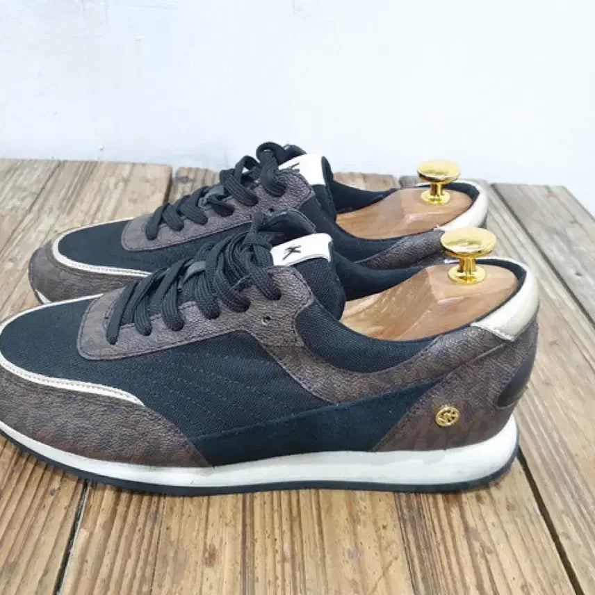 [BUNJANG] Michael Kors Sneakers (235mm) / 마이클코어스 운동화 (235MM)