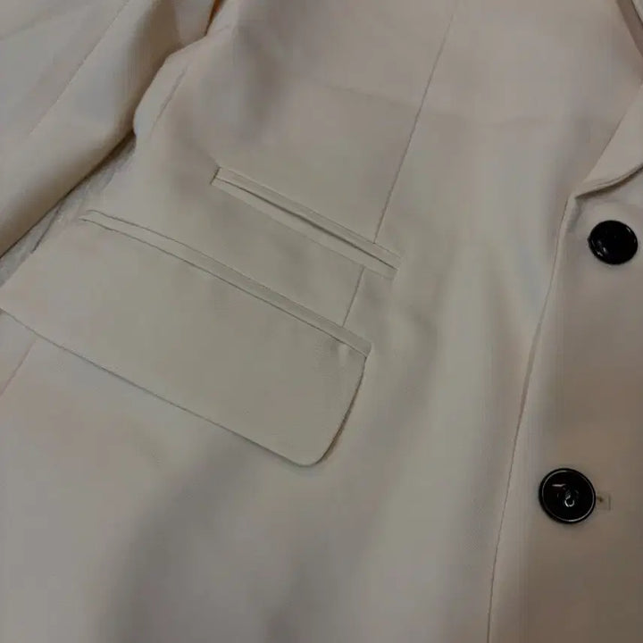 [BUNJANG] Ivory Suit Jacket for Women (Size 66-77) / 아이보리색 여성용 정장 자켓 66-77