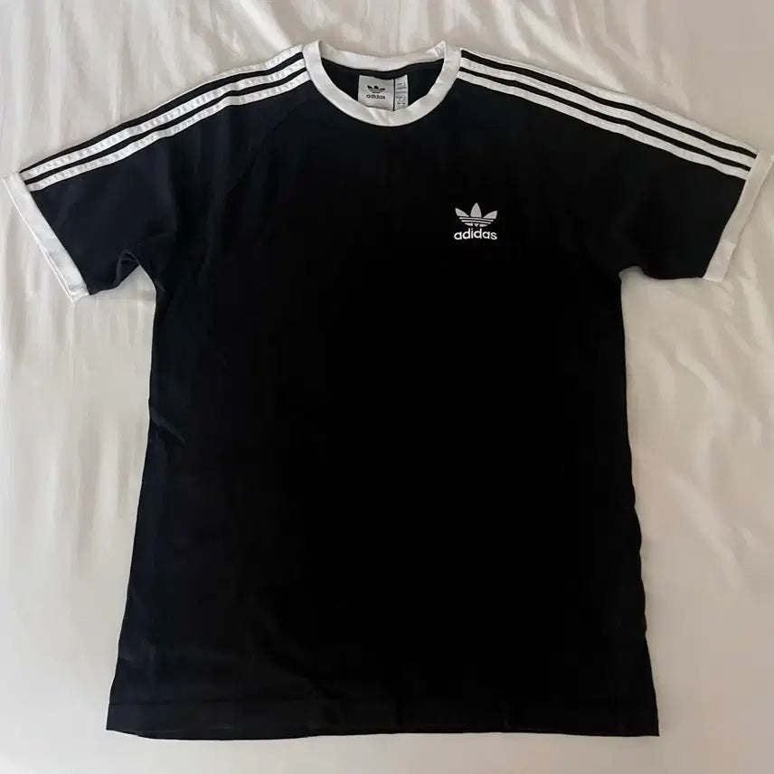 [BUNJANG] Adidas Adicolor Classic 3-Stripes T-Shirt Black / 아디다스 아디컬러 클래식 삼선 티셔츠 블랙 반팔
