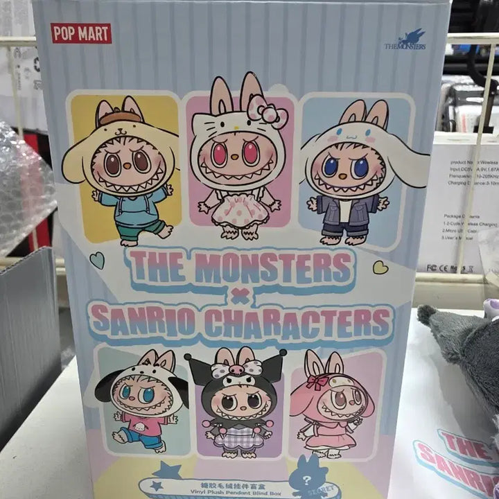 [BUNJANG] Pop Mart Labubu Kuromi Doll Keychain / 팝마트 라부부 쿠로미 인형 키링