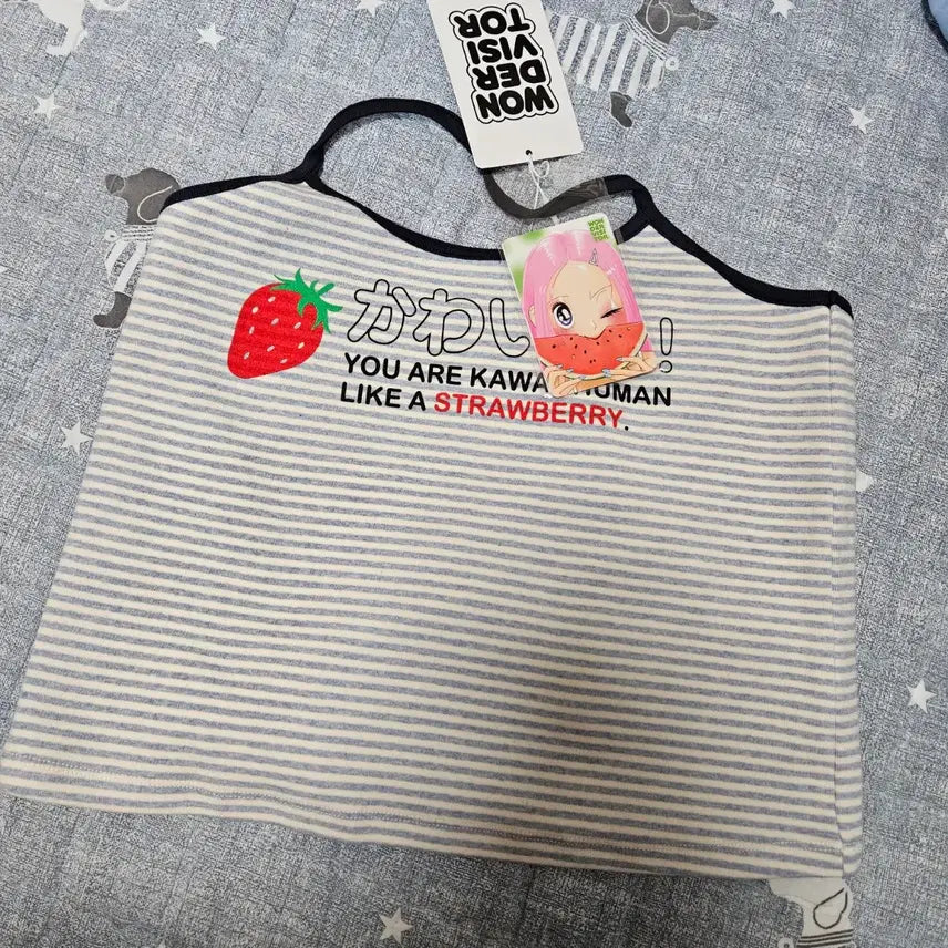 [BUNJANG] Wonder Visitor Strawberry Camisole Top / 새제품 원더비지터 딸기 나시 탑