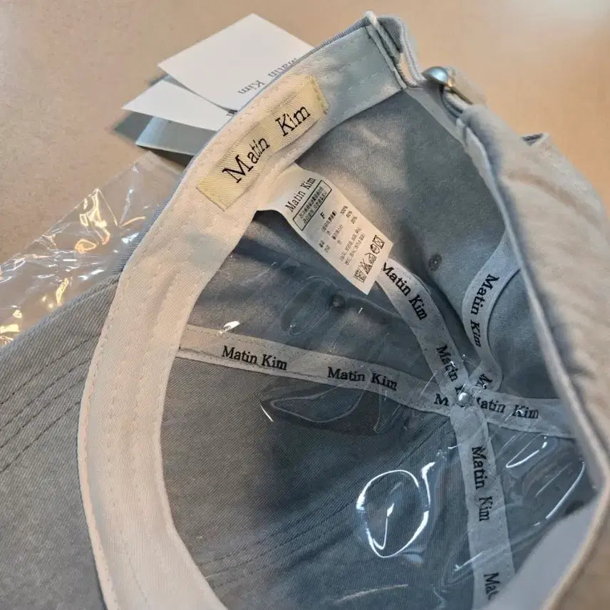 [BUNJANG] Matinkim Macaron Logo Ball Cap / 마뗑킴 마카롱로고 볼캡